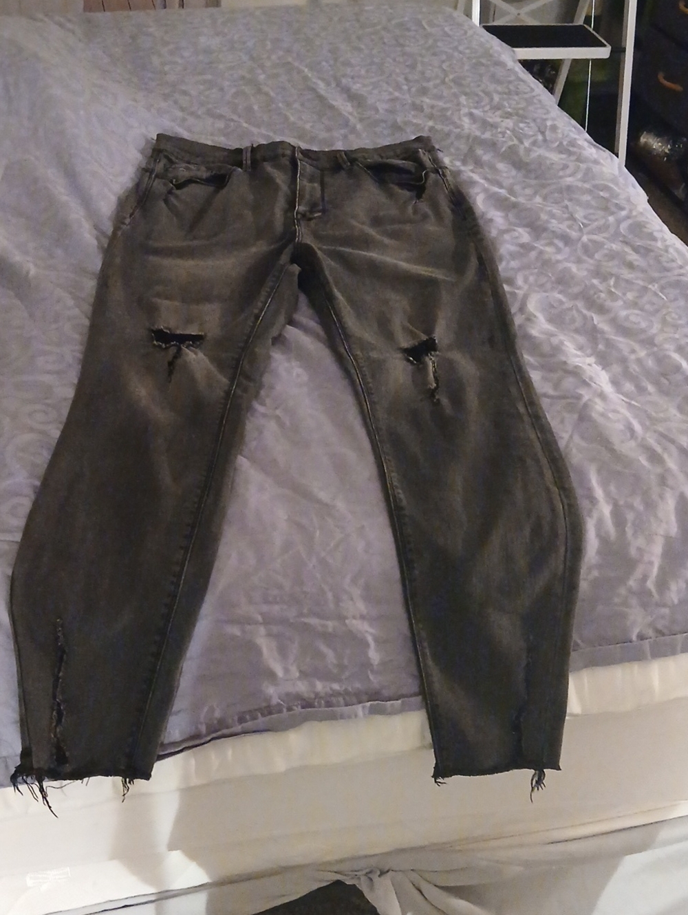 Distressed Jeans